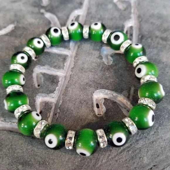 Handmade Green Black Turkish Evil Eye Glass Egyptian Crystal Talisman Bracelet - Picture 1 of 4